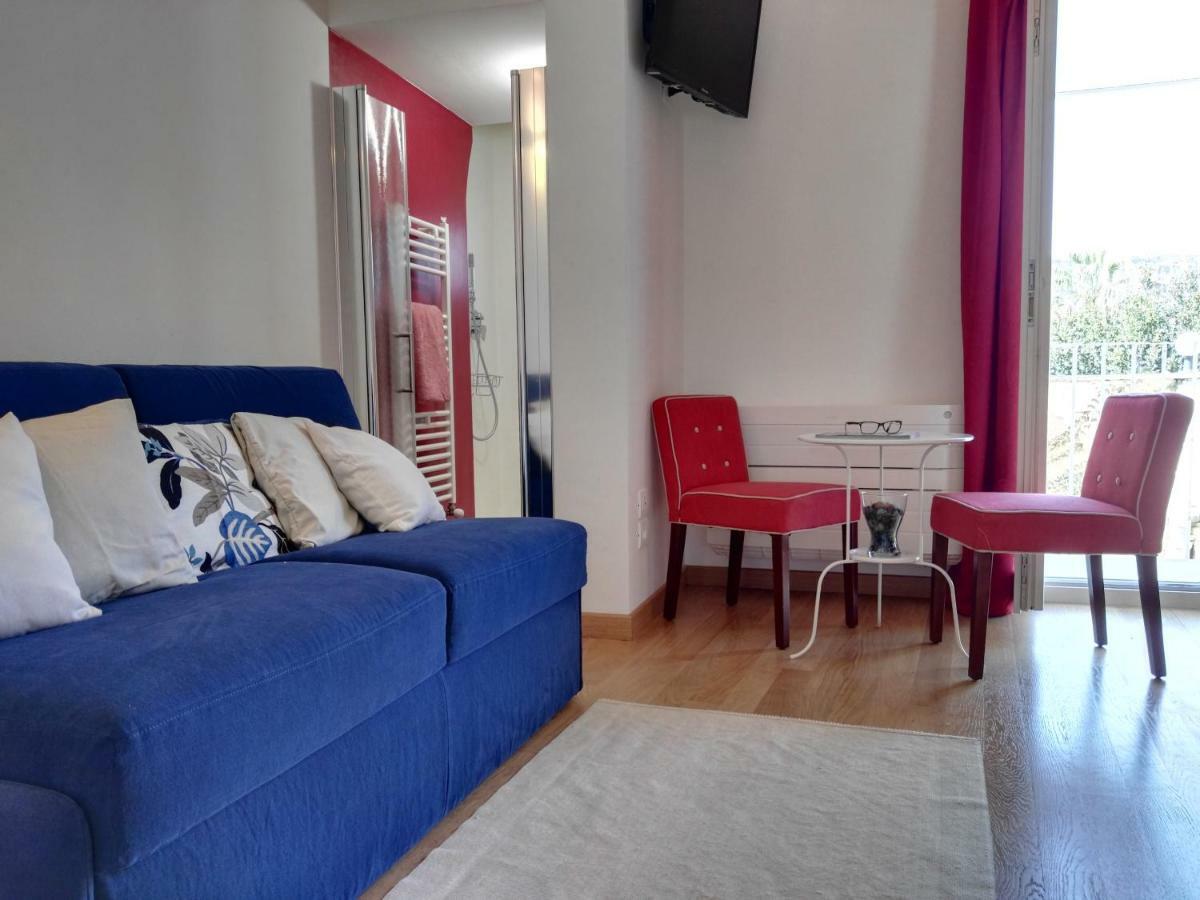 ليتشي B&B La Casa Gialla المظهر الخارجي الصورة
