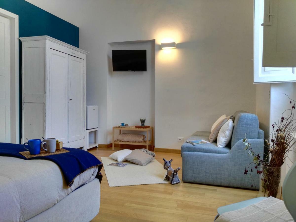 ليتشي B&B La Casa Gialla المظهر الخارجي الصورة
