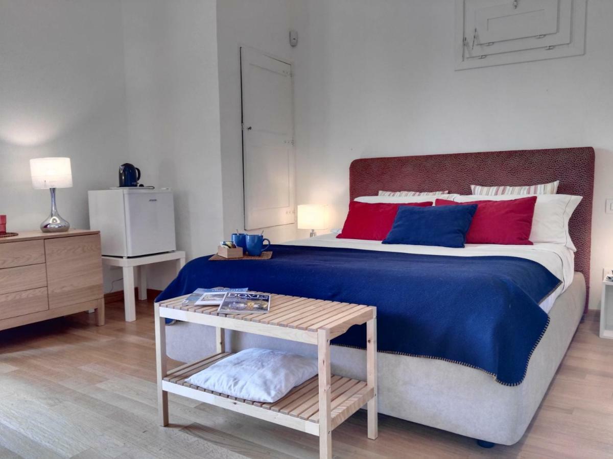 ليتشي B&B La Casa Gialla المظهر الخارجي الصورة